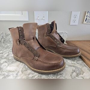 GBX Layne Lace Up Boots